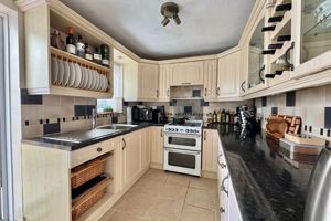 Kitchen- click for photo gallery